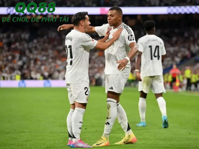 Real Madrid sẽ đặt mục tiêu giành 3 điểm trọn vẹn trước Benfica ở màn so tài sắp tới Real Madrid sẽ đặt mục tiêu giành 3 điểm trọn vẹn trước Benfica ở màn so tài sắp tới